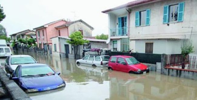 L’alluvione del 2020 e le promesse non mantenute, residenti del Villaggio Santa Maria Goretti abbandonati