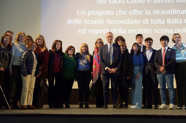Liceo “C. Marchesi” di Mascalucia: a scuola di economia con Carlo Cottarelli – Le interviste