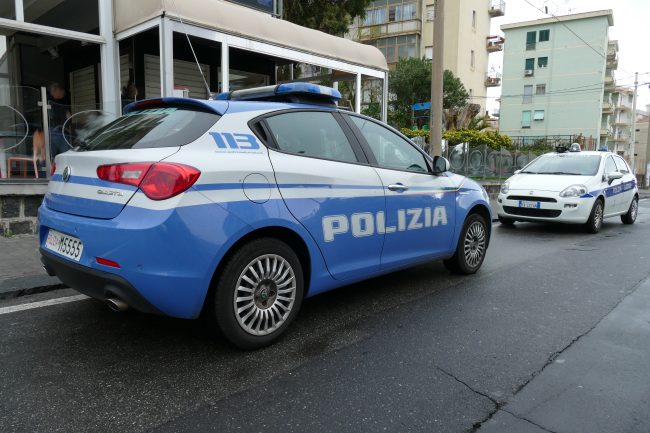 Chiusa attività commerciale di Acireale