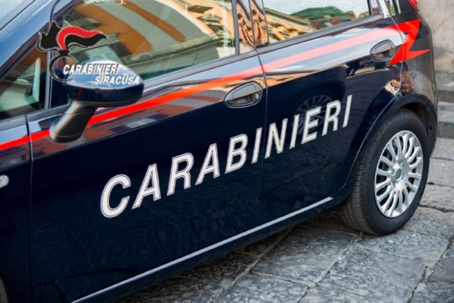 Rubava da mesi nelle attività commerciali, arrestato 20enne a Solarino