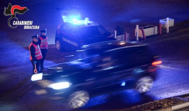 Insofferente ai domiciliari va al bar, arrestato 26enne a Pachino
