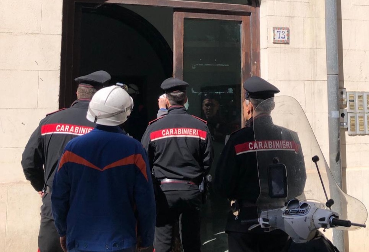 Scoperti a Palermo altri 19 allacci abusivi alla rete elettrica