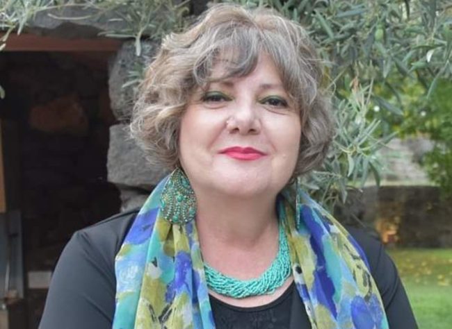 Cinzia Sciuto omaggia Rosa Balistreri nello spettacolo “La mia voce è leggenda”