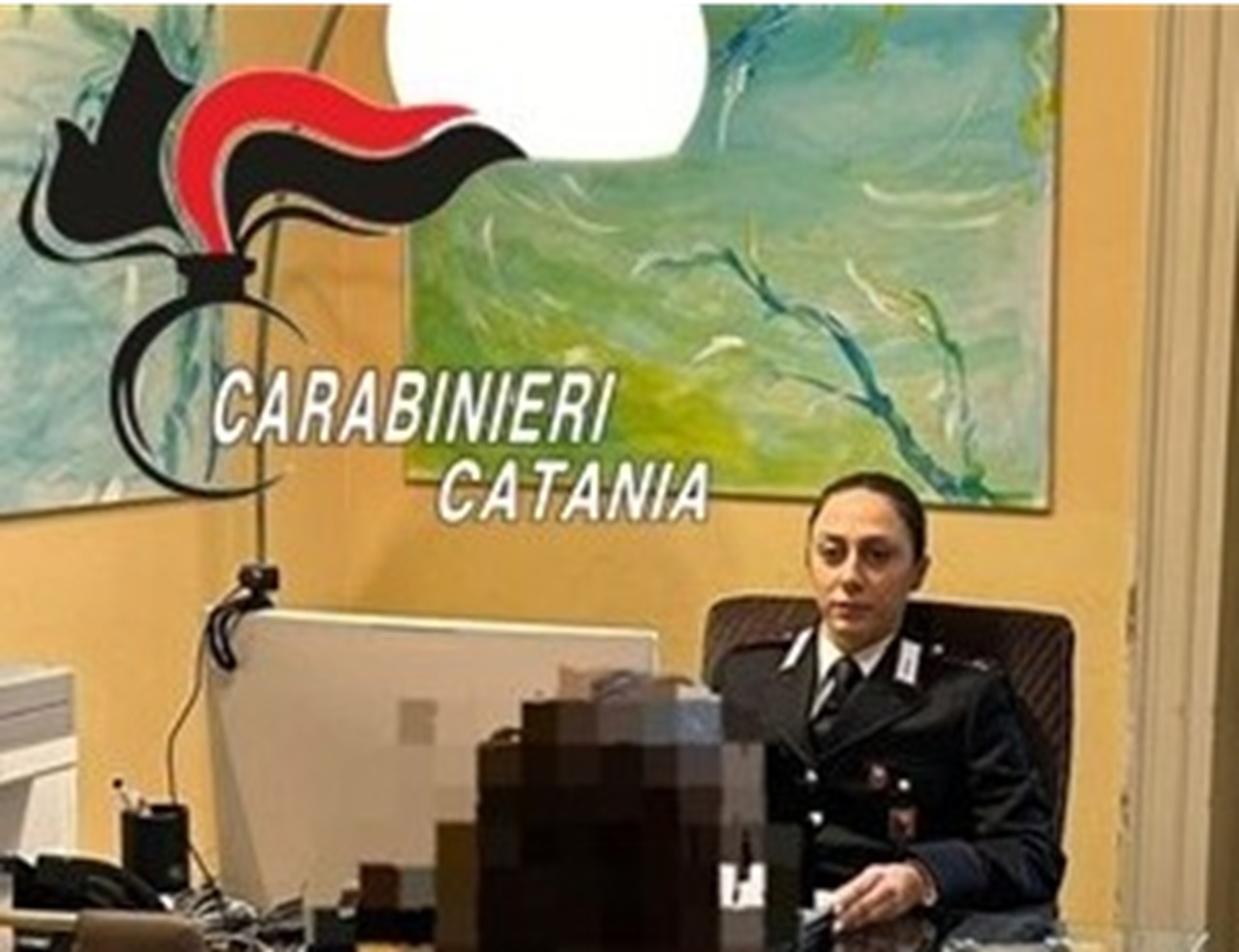 “Se non mi dai i soldi per la droga spacco tutto e vado a rubare”: l’incubo di un’anziana madre nel Catanese