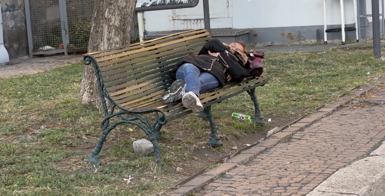 L’emergenza abitativa a Catania e la voce silenziosa dei senzatetto