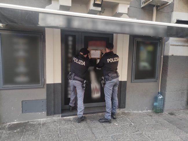 Catania, chiuso locale del centro storico: era noto ritrovo per pregiudicati