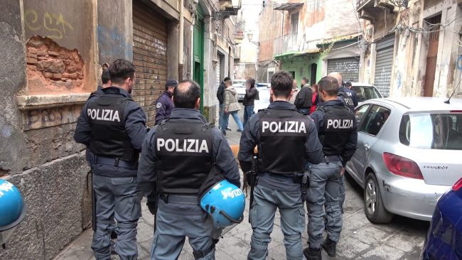 Controlli nel quartiere di San Berillo, emesso decreto di espulsione per extracomunitari