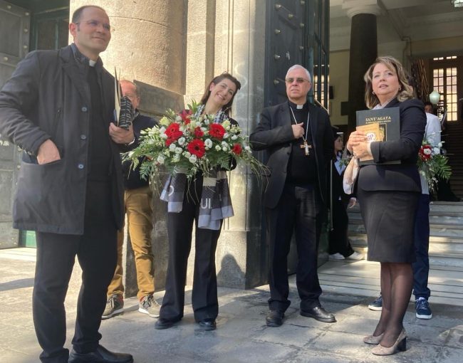Incontro pastorale all’Istituto “De Felice Olivetti” di Catania: dialogo e riflessioni con Mons. Luigi Renna