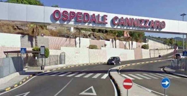 Colpo di pistola alla testa: 14enne lotta tra la vita e la morte