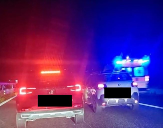 Incidente A18 Messina-Catania, scontro tra cinque mezzi al casello di San Gregorio