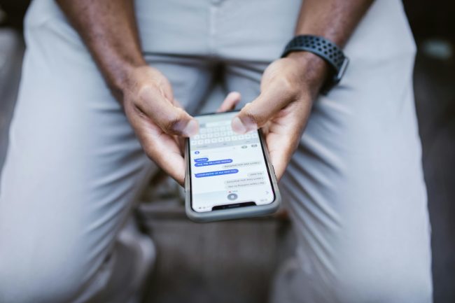 I messaggi privati sui social non costituiscono diffamazione