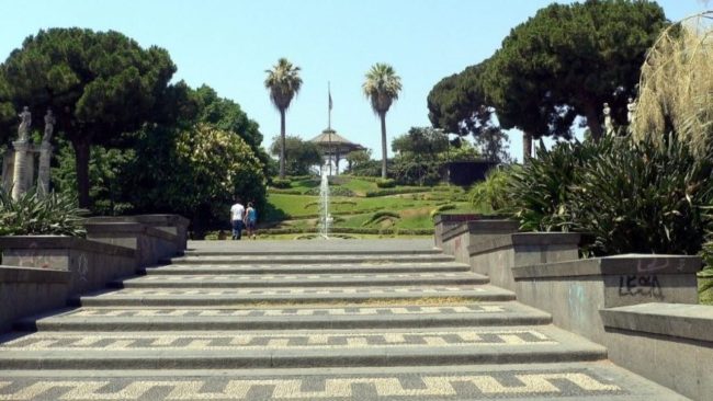 Bar Villa Bellini chiuso durante i concerti, Cardello: “Una decisione inspiegabile”