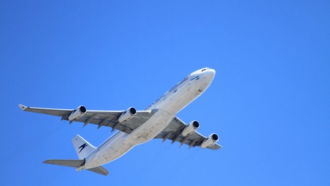 Aereo in ritardo di oltre 3 ore, attrice messinese rimborsata