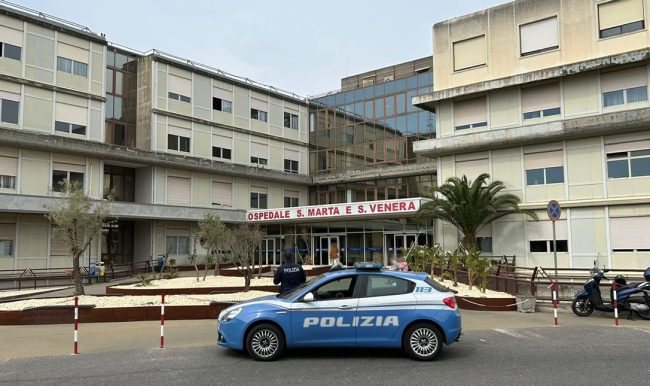 Acireale, stanco di aspettare al Pronto Soccorso se ne va non sapendo di avere un infarto in corso