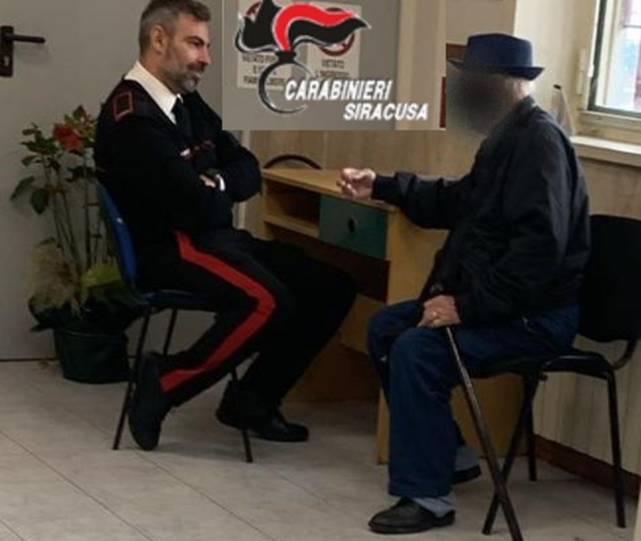 Ascensore sempre guasto a Siracusa, coppia di anziani chiede aiuto ai carabinieri