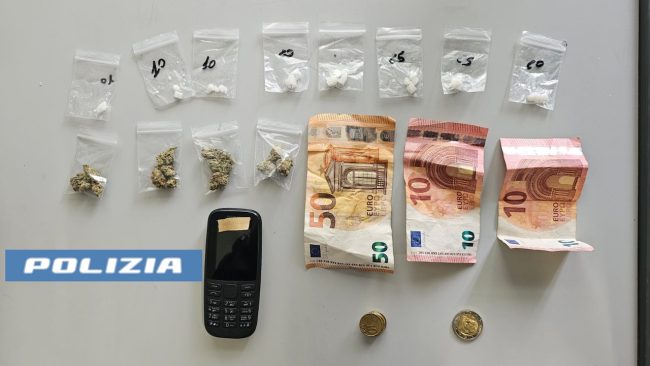 Catanese “noto” agli agenti viene arrestato in via Colomba mentre spaccia