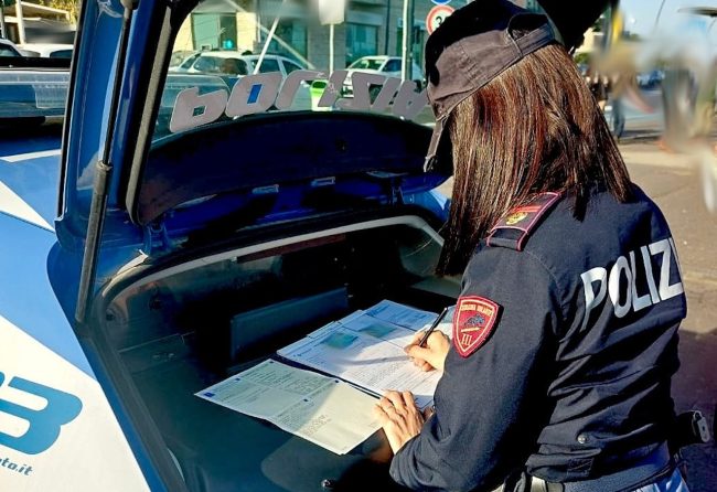 Catania nel mirino dei controlli: multato anche il proprietario di una Ferrari