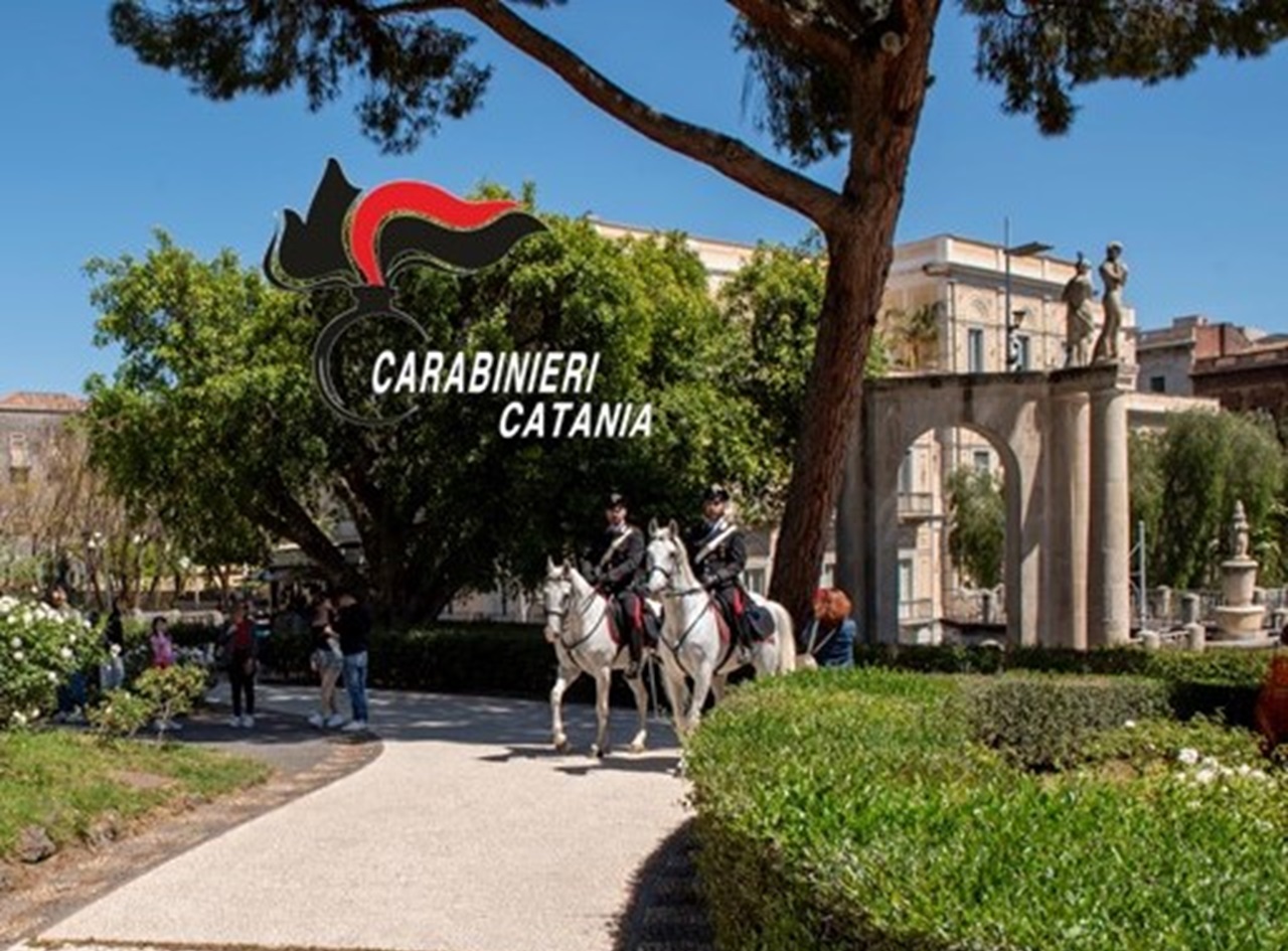 Catania, carabinieri sedano una “scazzottata” alla Villa Bellini: denunciato 21enne