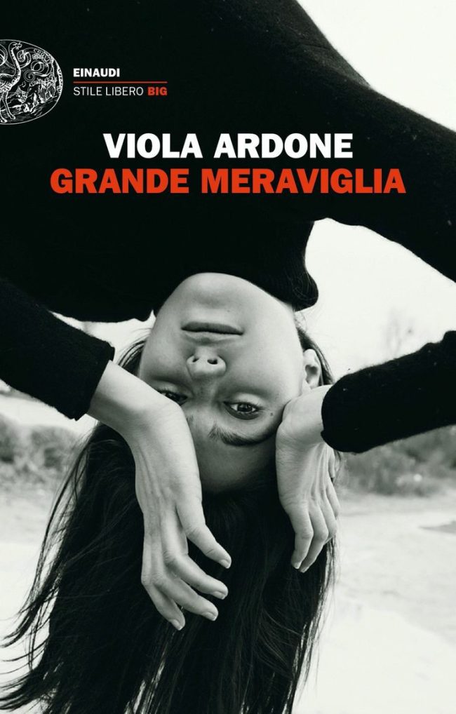 "Grande meraviglia" di Viola Ardone