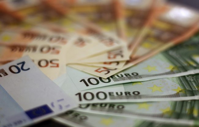 Approvato Ddl finanziario: “pioggia” di soldi per crisi idrica, sostegno agricoltori e rilancio Ast