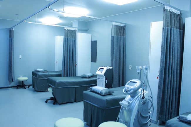 Girava gli ospedali d’Italia cambiando nome per ricevere accertamenti gratis: beccato 55enne nel Catanese
