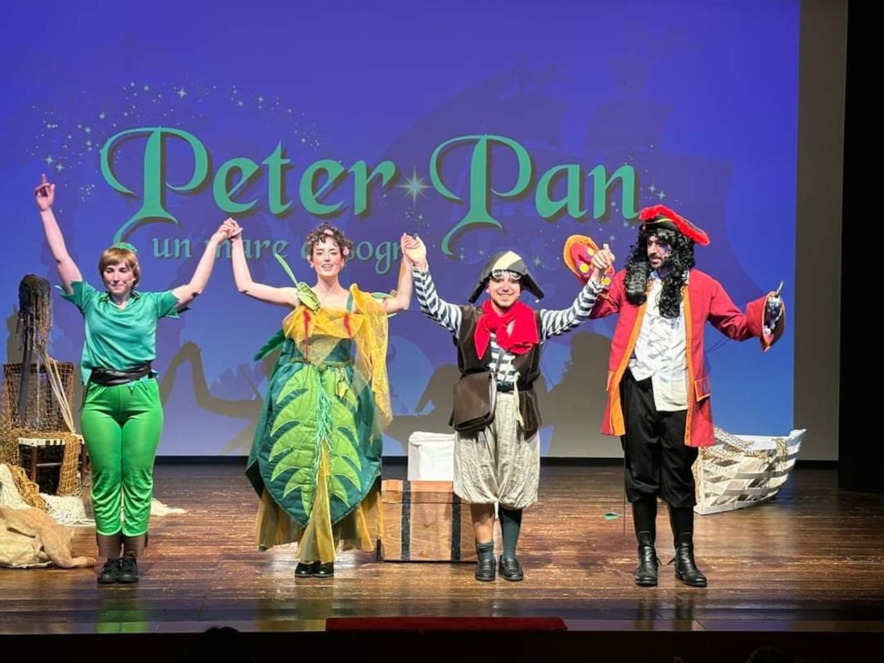 Magia, stupore e tanti applausi per la fiaba “Peter Pan-Un mare di sogni” della Compagnia Buio in Sala