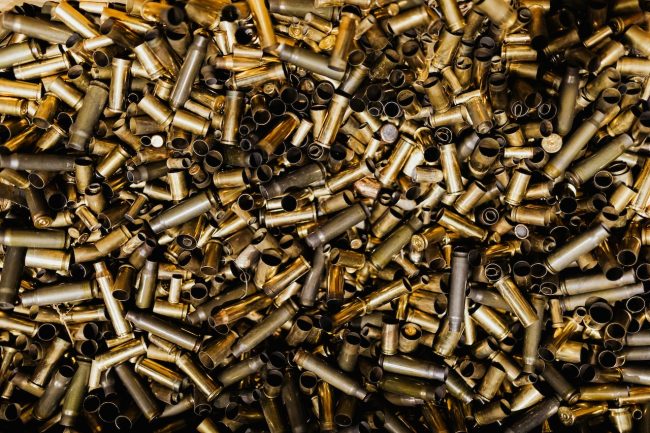 Colpi di arma da fuoco contro il “pentito” Roberto Di Martino