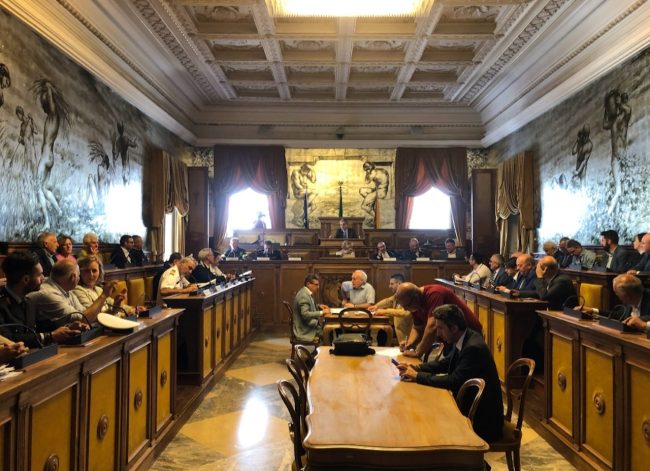 Al via a Catania la campagna antincendio 2024: pianificate le attività di prevenzione