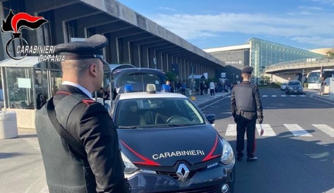 Fermato ladro all’aeroporto di Catania, rubava in un bar del “terminal arrivi”