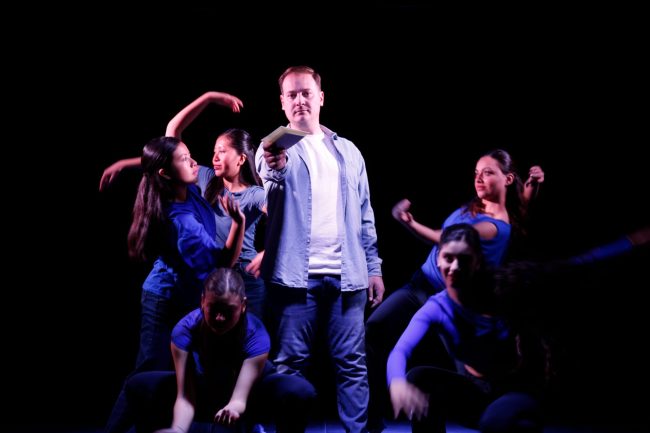 Al Teatro Ambasciatori è in scena Lume di luna e il rumore dell’anima