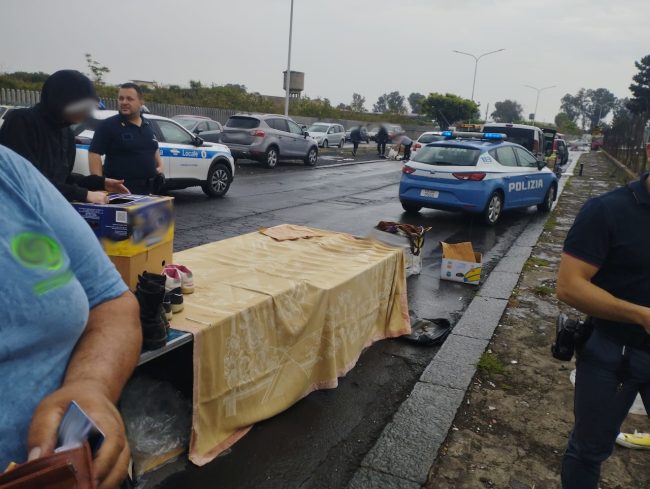 Il blitz al Mercatino delle Pulci di San Giuseppe La Rena