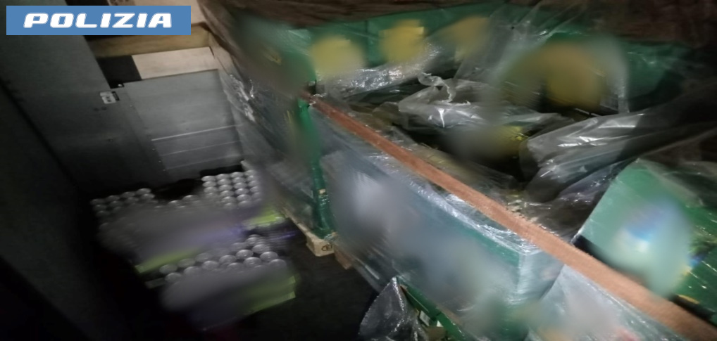 Rubavano ai semirimorchi posteggiati al Porto di Catania, denunciati 6 pregiudicati