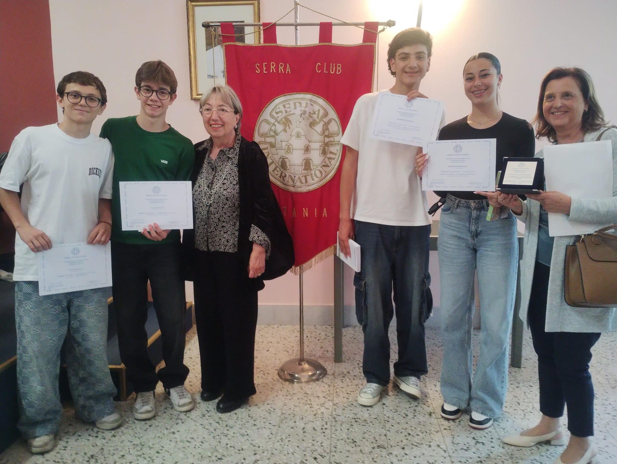 Primo posto e menzione speciale per gli studenti dello Spedalieri al Concorso organizzato dal Serra Club Italia