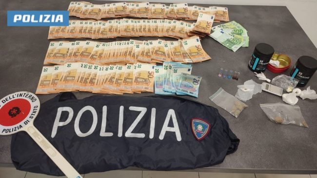 Abitazione del Ragusano trasformata in bunker dello spaccio