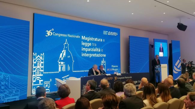 Palermo, il presidente della Corte d’Appello lancia l’allarme sullo scontro dei poteri