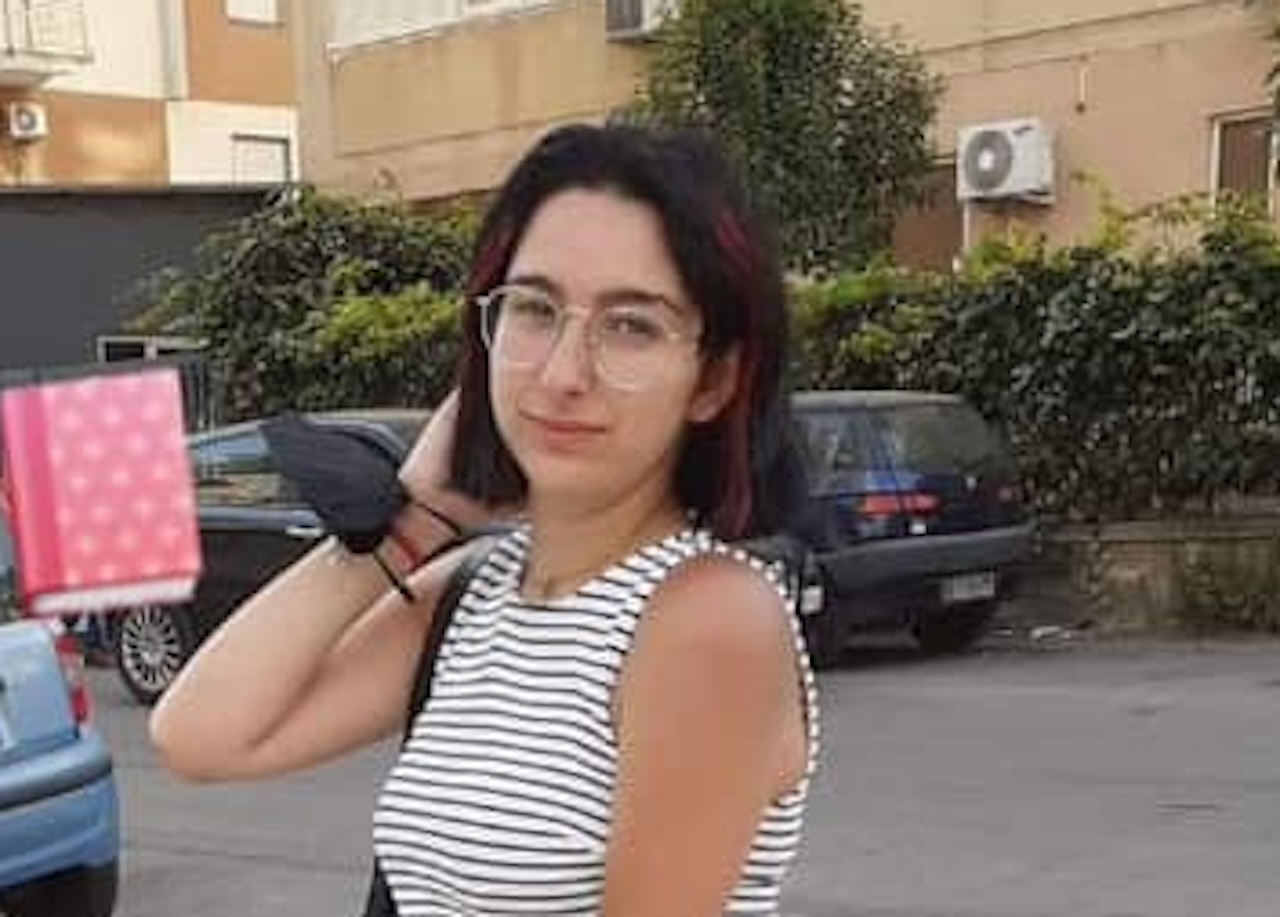Si cerca la 19enne Giulia Duro, scomparsa dalla zona Oreto di Palermo