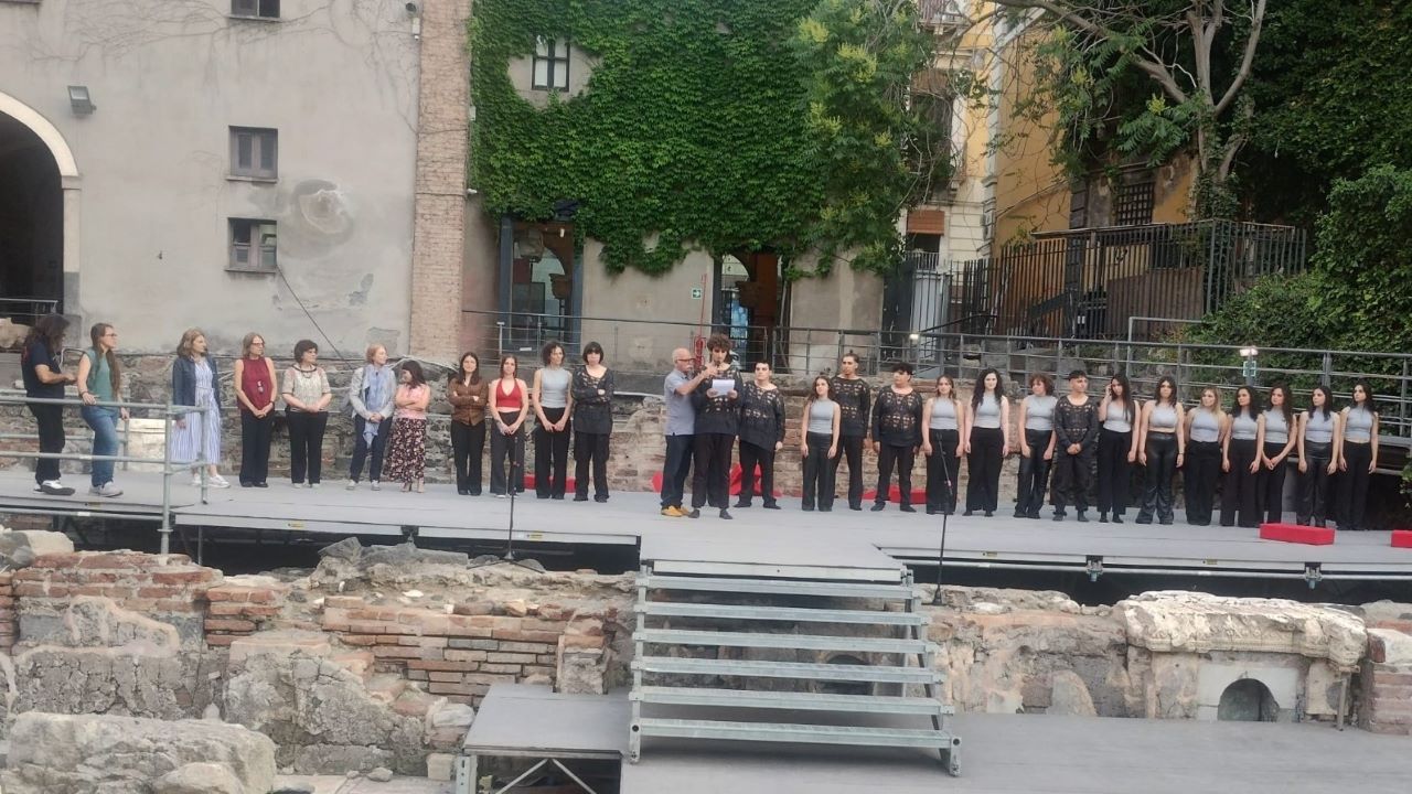 Il “Boggio Lera” porta in scena l’Antigone di Sofocle al Teatro antico di Catania – VIDEO e FOTO