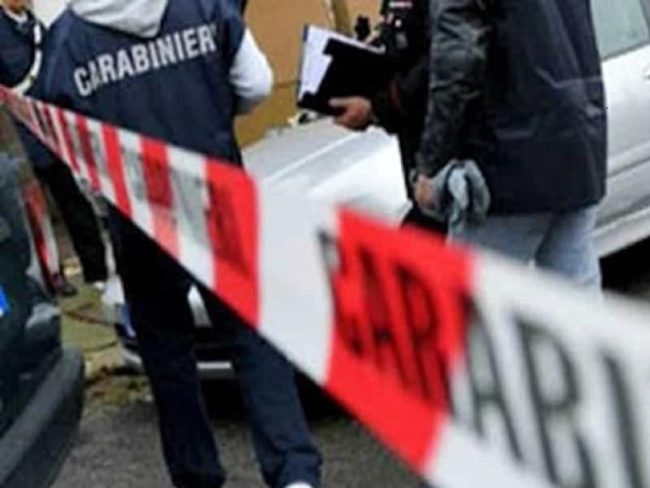 Omicidio-suicidio a Palermo, moglie spara al marito e si toglie la vita