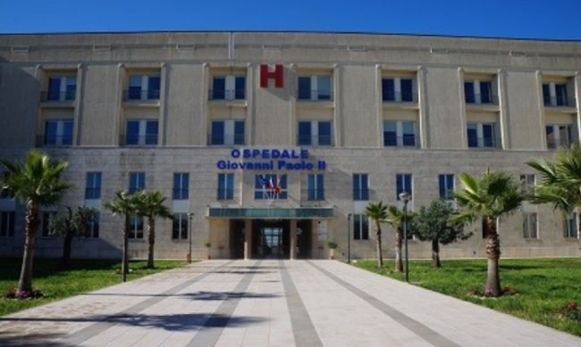 Incidente a Ragusa, in gravi condizioni un ragazzino di 14 anni