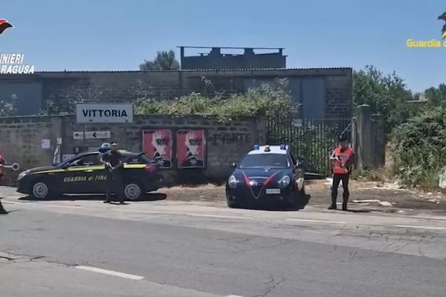Blitz antimafia a Vittoria, la Dda etnea esegue 16 misure cautelari