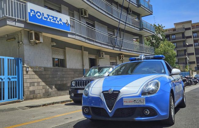 Catania, si finge manager di successo per truffare un’amica di vecchia data: denunciato 47enne