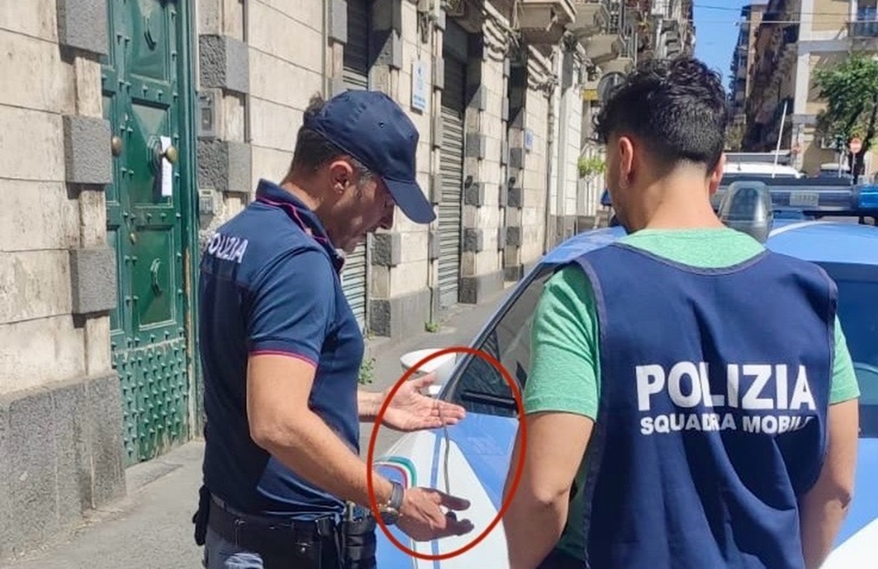 Tenta di sottrarsi al controllo con violenza, 31enne arrestato a Catania