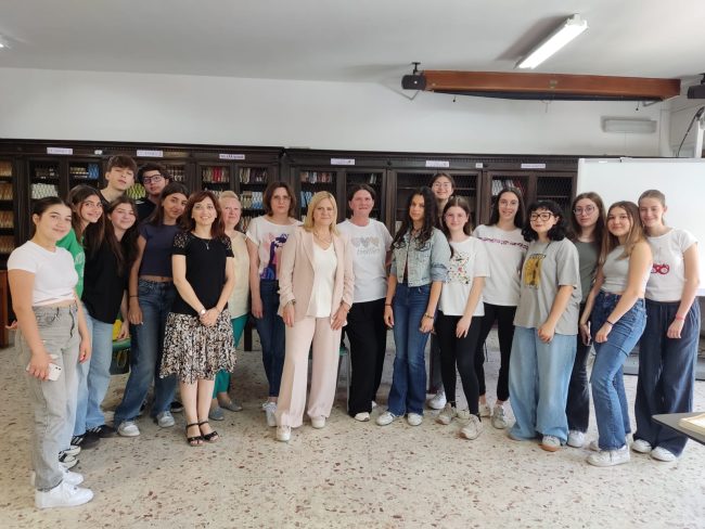 Il Liceo Classico “N. Spedalieri” di Catania apre le sue porte a tre docenti rumene