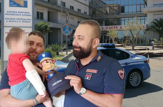 Dramma in strada ad Acireale, bimbo non respira più: corsa contro il tempo di Polizia e Croce Rossa