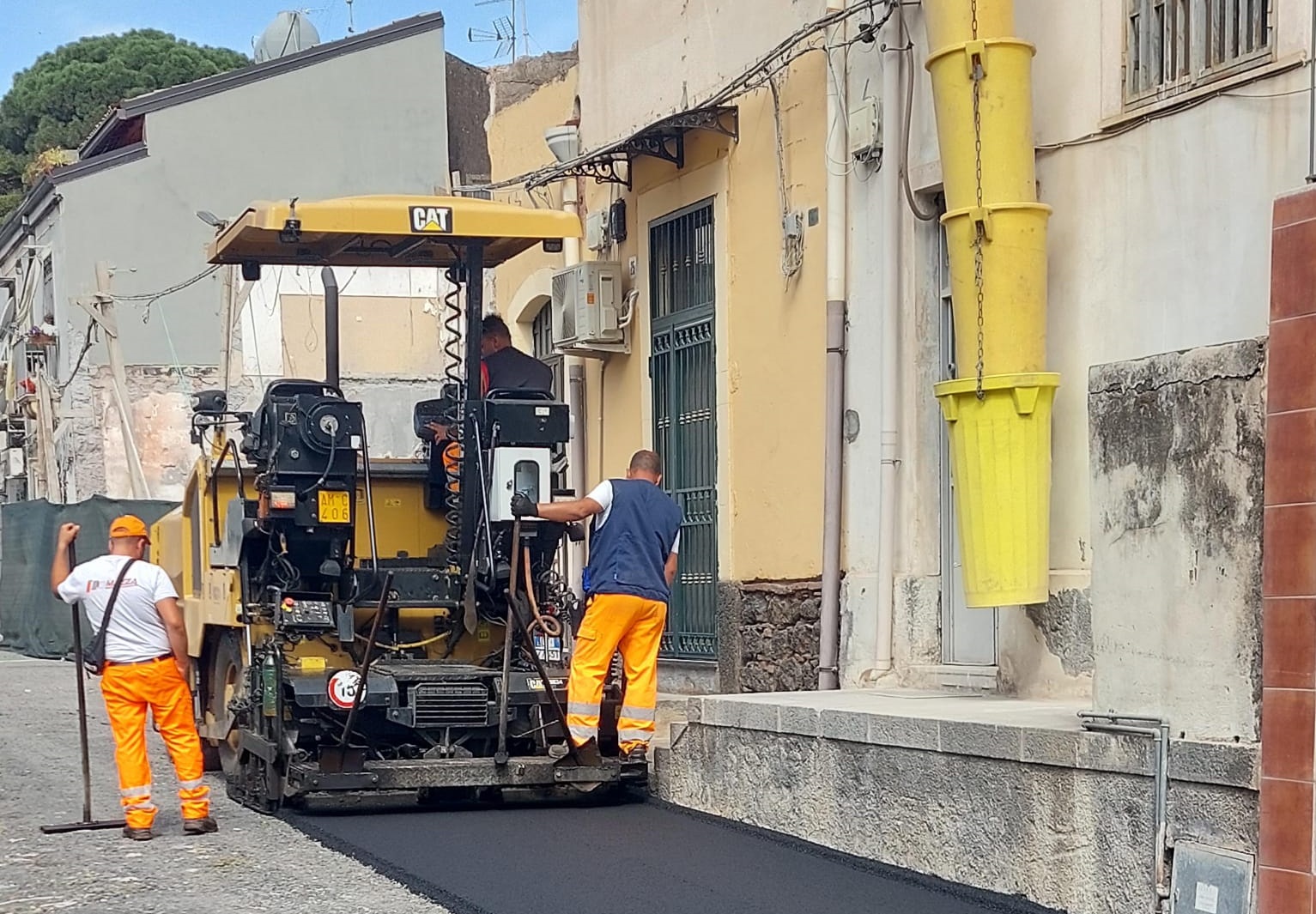 Catania, avviati lavori di ripristino del manto stradale di numerose strade