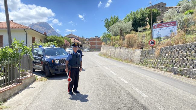 Finto Carabiniere e fantomatico avvocato truffano e rapinano una anziana nel Messinese