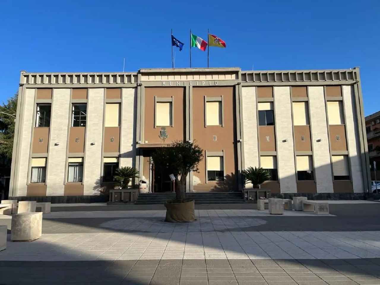 Accesso ispettivo al Comune di Tremestieri Etneo: la verifica delle accuse a carico dell’ex sindaco Santi Rando