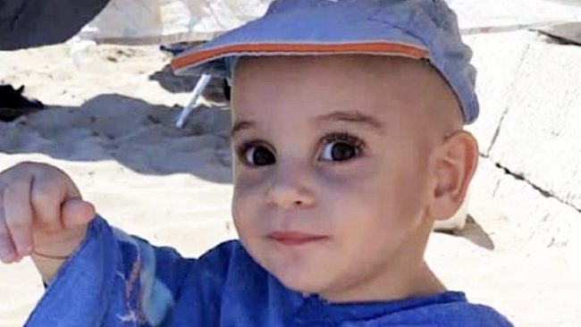 Omicidio del piccolo Evan, confermato l’ergastolo per la madre e il patrigno