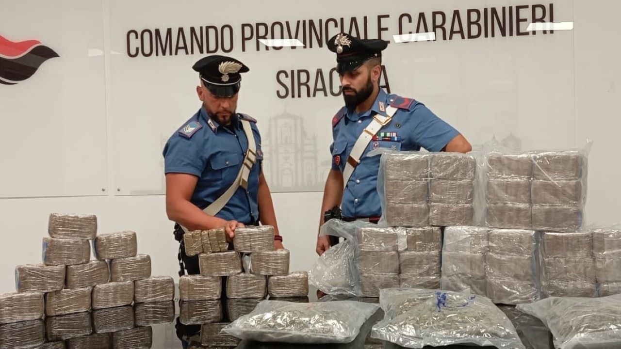 Carabinieri fanno “piazza pulita” nel Siracusano, sequestrati più di 40 kg di droga