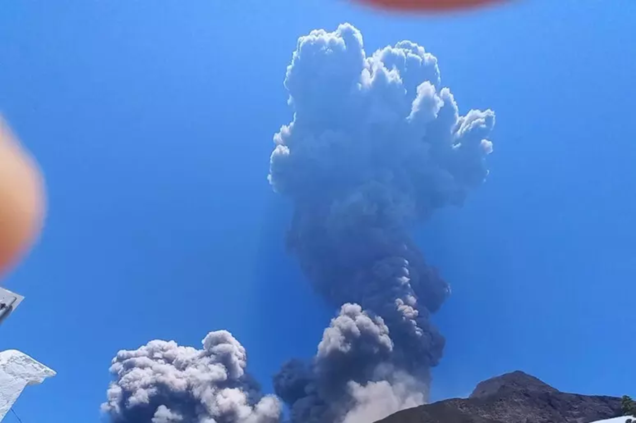 Nuova forte esplosione dello Stromboli